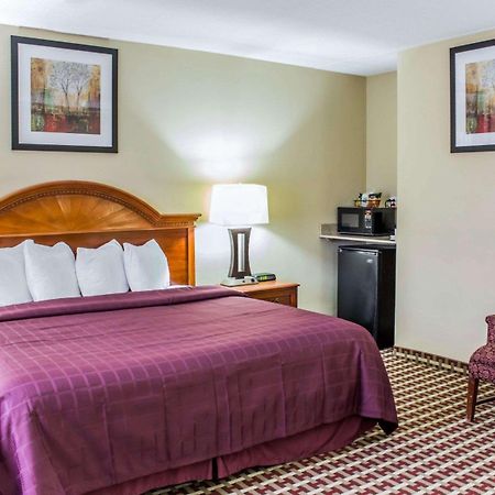 Quality Inn & Suites Fayetteville Eksteriør bilde